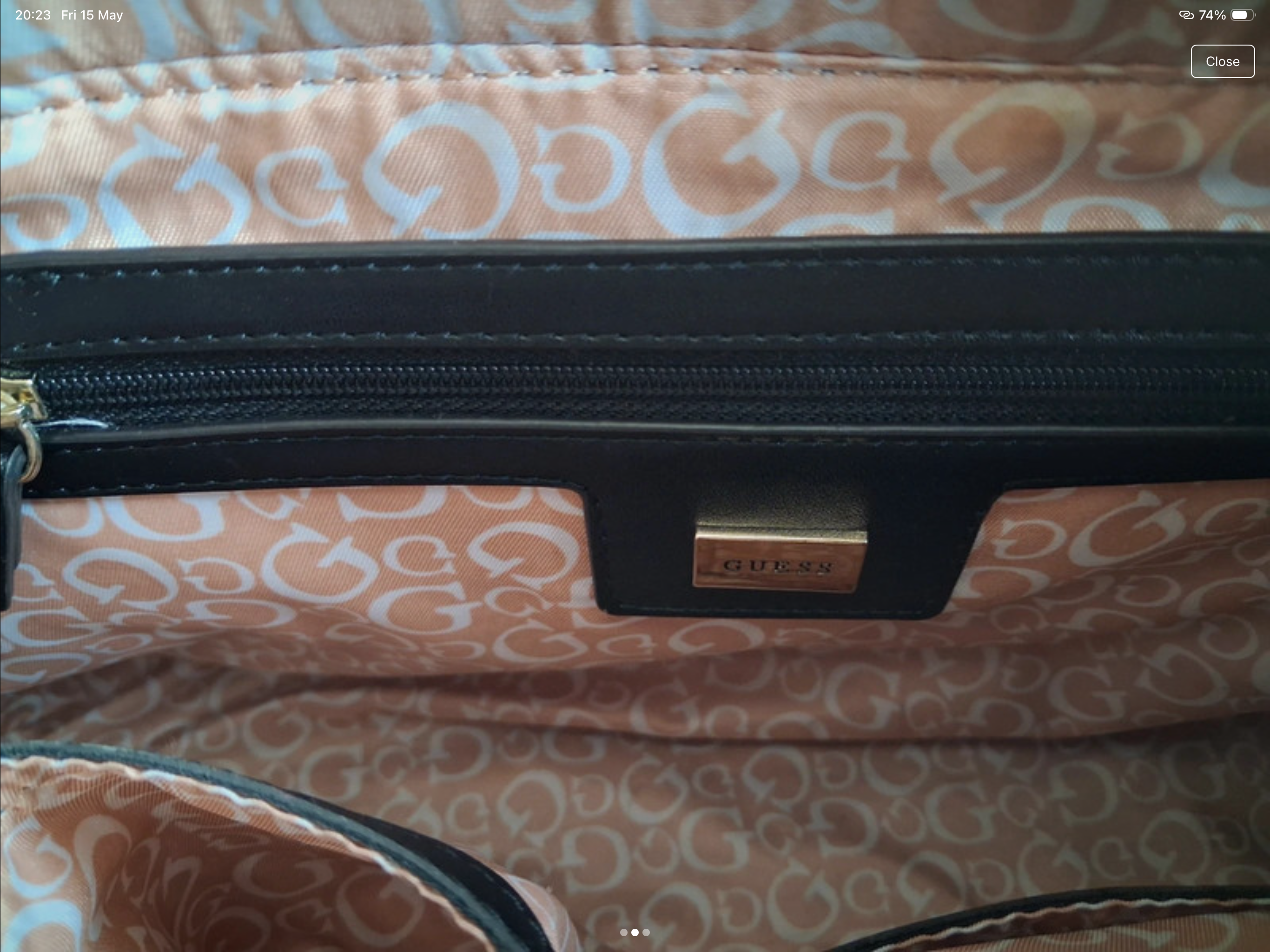 GUESS Black Quilted Shoulder Handbag – Very Good Condition