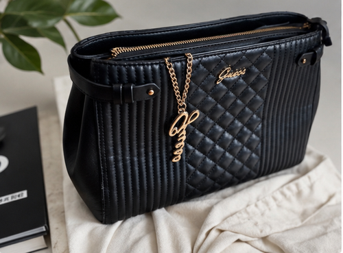 GUESS Black Quilted Shoulder Handbag – Very Good Condition